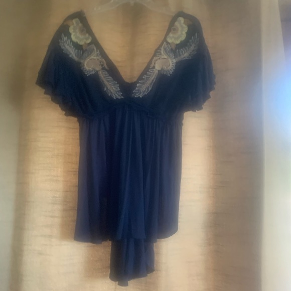 Cute Free People top size S. - Picture 2 of 6